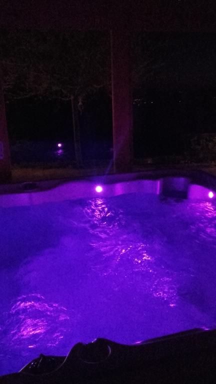 Mandailles  Les Hotes Du Lac, Chambres Et Tables D'Hotes מראה חיצוני תמונה